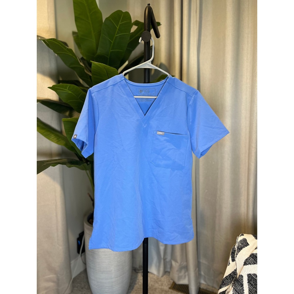 FIGS Technical Collection Casma V-Neck One-Pocket Scrub Top Ceil Blue Womens M